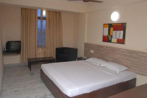 Hotel Metro Park Inn Coimbatore Bagian luar foto